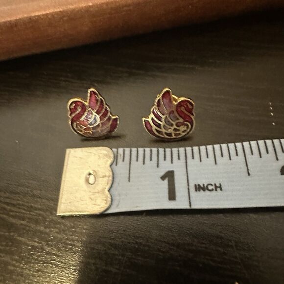 Vintage Cloisonne Enamel Swan Pierced Earrings Bird Dainty Multicolored Red Gold - Picture 5 of 5